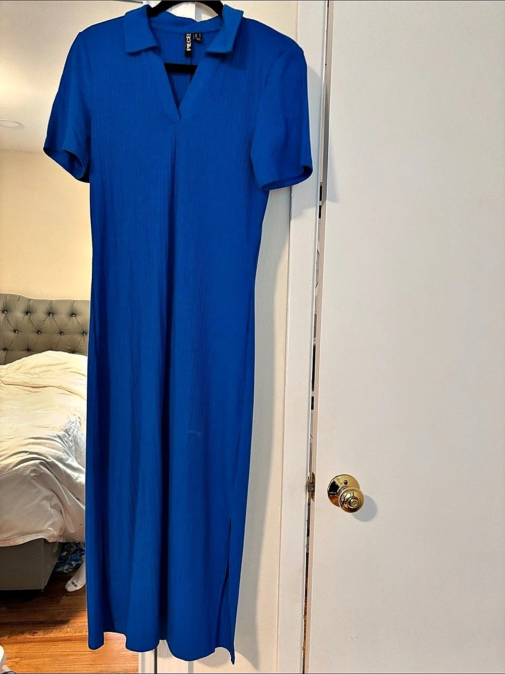 PIECES Blue Ribbed Maxi Dress Size Small Like New